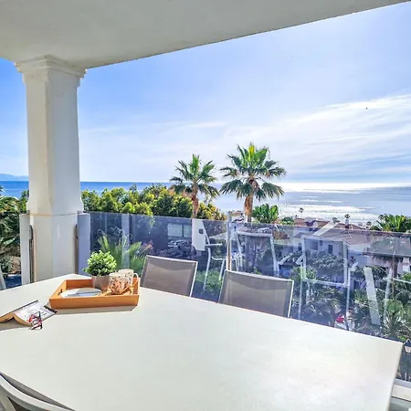 Beautiful 2 Bedroom Blue Sea Views Apartment Manilva